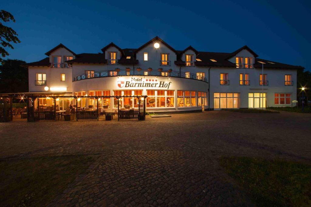 Hotel Barnimer Hof Wandlitz Exterior foto
